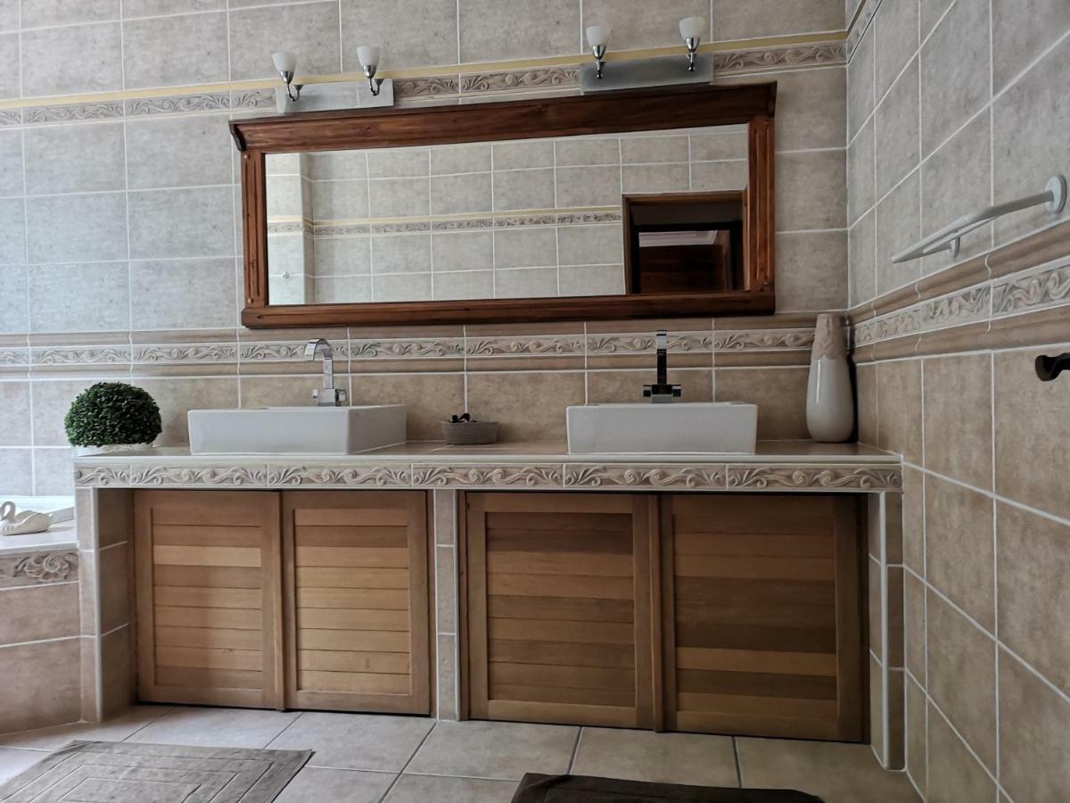 Le Papangue Bed and Breakfast Salazie Εξωτερικό φωτογραφία